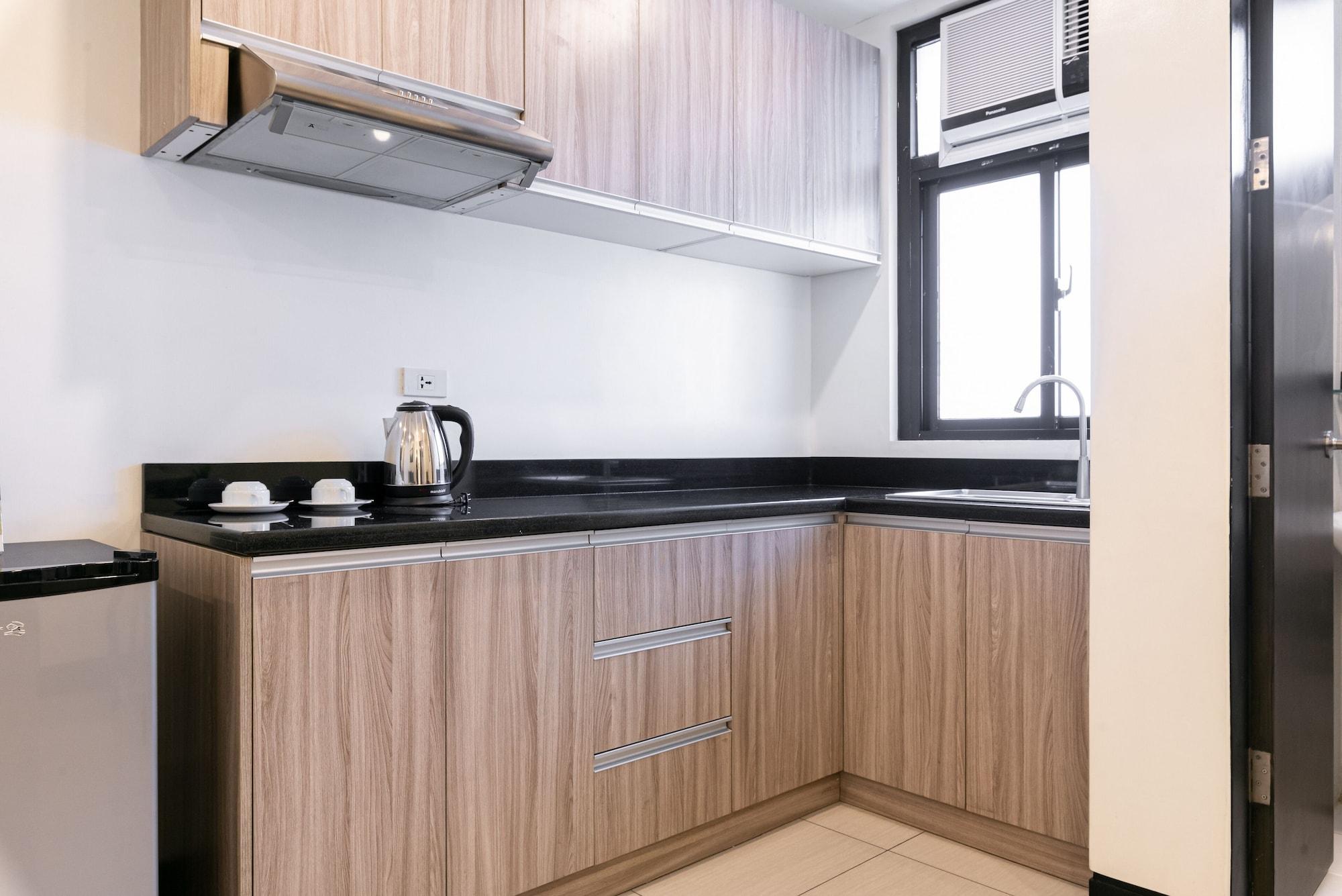 Hotel Artemis Place Makati 3*